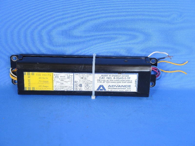 Advance R2S401TP lamp ballast